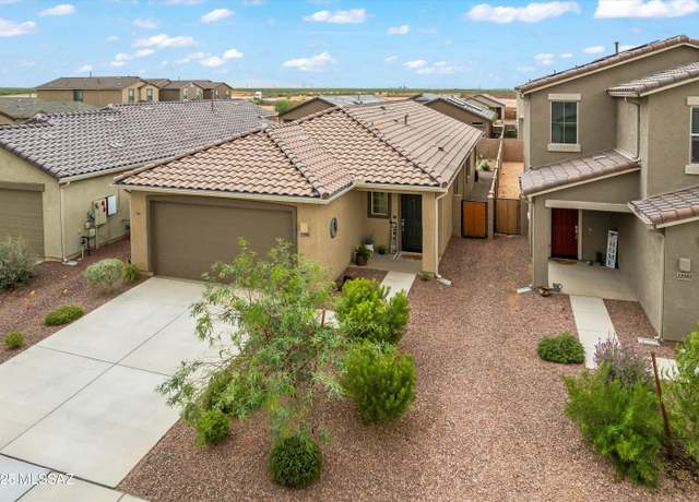 Property at 22093 E Cirrus St, Red Rock, AZ 85145, 4 beds, 2 baths