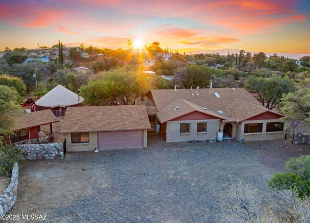 Property at 335 W Oak Hills Dr, Oracle, AZ 85623, 3 beds, 3 baths