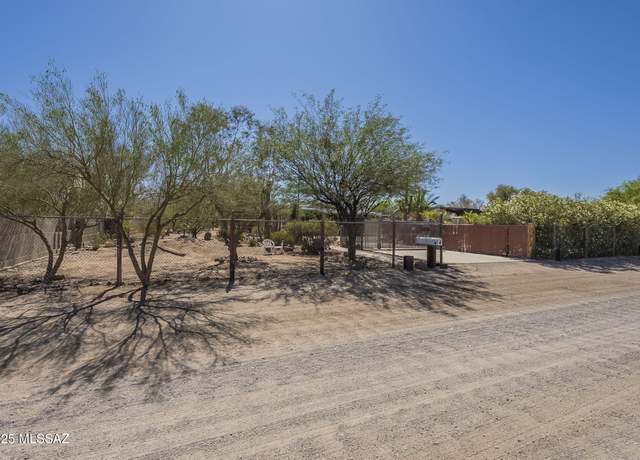 Property at 6740 N Taylor Ln, Tucson, AZ 85743, 2 beds, 2 baths