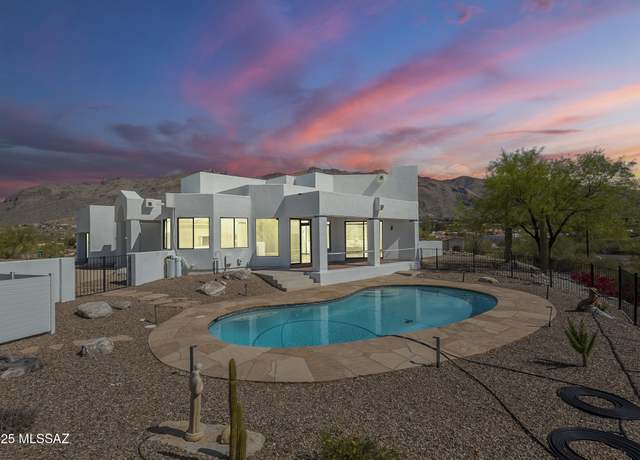 Property at 4620 E Blue Mountain Dr, Tucson, AZ 85718, 2 beds, 2 baths