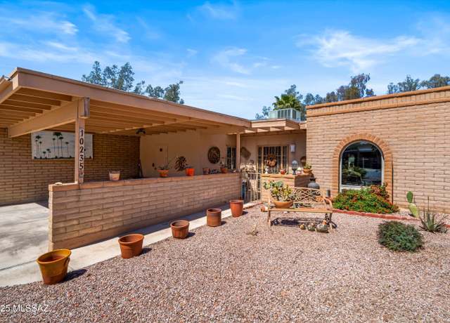 Property at 10235 N Valle Del Oro Dr, Tucson, AZ 85737, 2 beds, 2 baths
