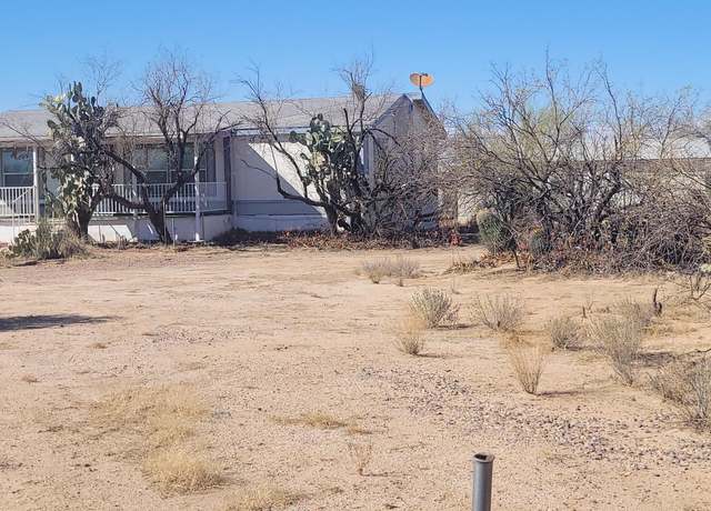 Property at 8376 S Taylor Ln, Tucson, AZ 85736, 3 beds, 2 baths