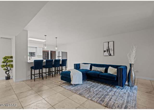 Property at 8338 E Placita Prado, Tucson, AZ 85710, 3 beds, 2 baths