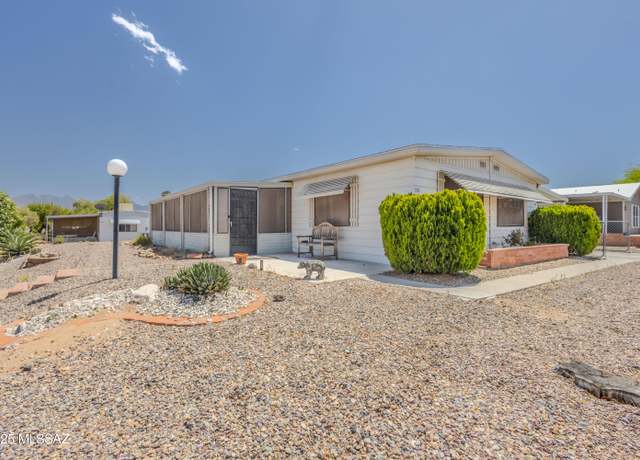 Property at 121 W Mora Dr, Green Valley, AZ 85614, 2 beds, 2 baths
