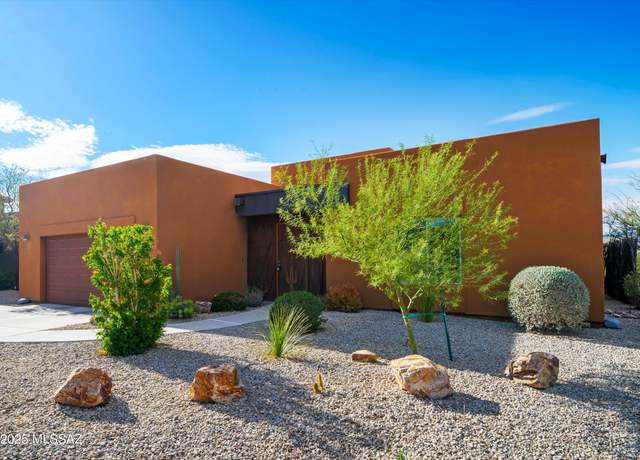 Property at 13802 E Langtry Ln, Tucson, AZ 85747, 3 beds, 2 baths