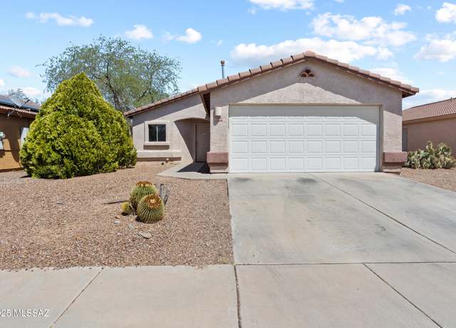 Property at 8094 N Kearny Dr, Tucson, AZ 85743, 2 beds, 2 baths