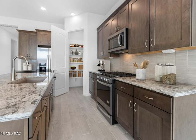 Property at 7501 W Janusia Ln, Marana, AZ 85658, 2 beds, 2 baths