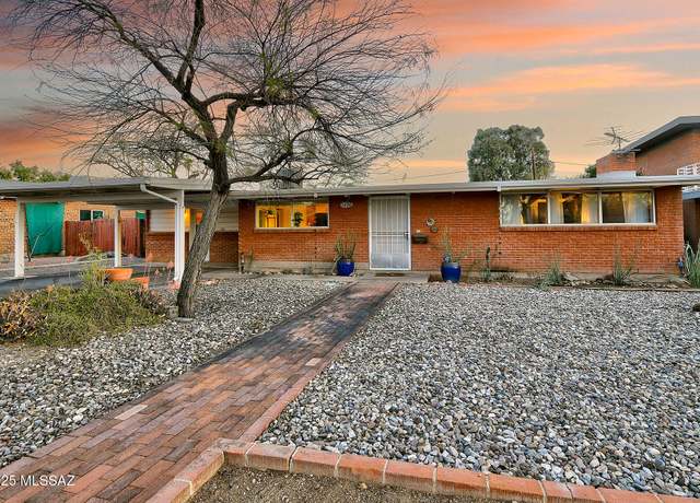 Property at 2230 E 9th St, Tucson, AZ 85719, 3 beds, 2 baths