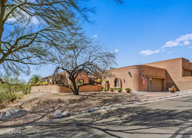 Property at 5445 N Camino Del Penoso, Tucson, AZ 85750, 3 beds, 2 baths