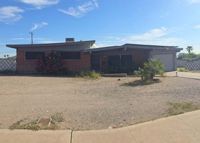 Property at 1882 W Camelot Rd, Tucson, AZ 85713, 3 beds, 2 baths