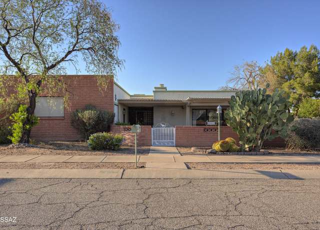 Property at 401 E Placita Del Venado, Green Valley, AZ 85614, 3 beds, 2 baths