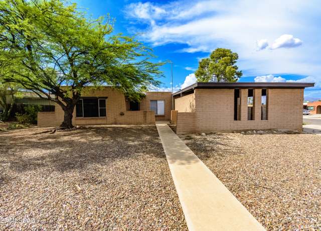 Property at 9761 E Cinder Ct, Tucson, AZ 85748, 3 beds, 2 baths