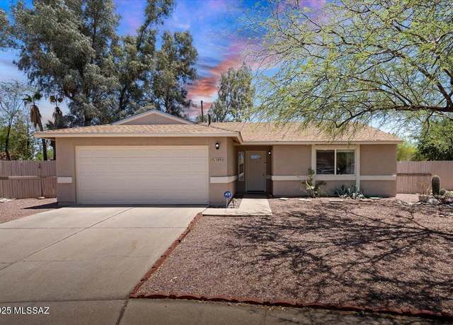 Property at 5892 N Edenbrook Ln, Tucson, AZ 85741, 2 beds, 2 baths