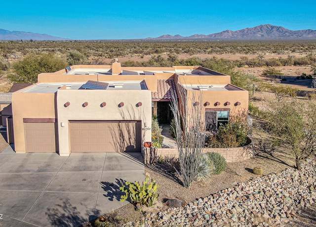 Property at 17947 S Deer Lodge Ct, Sahuarita, AZ 85629, 3 beds, 2 baths