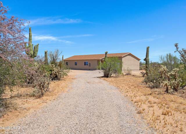 Property at 5783 N Avra Rd, Tucson, AZ 85743, 3 beds, 2 baths