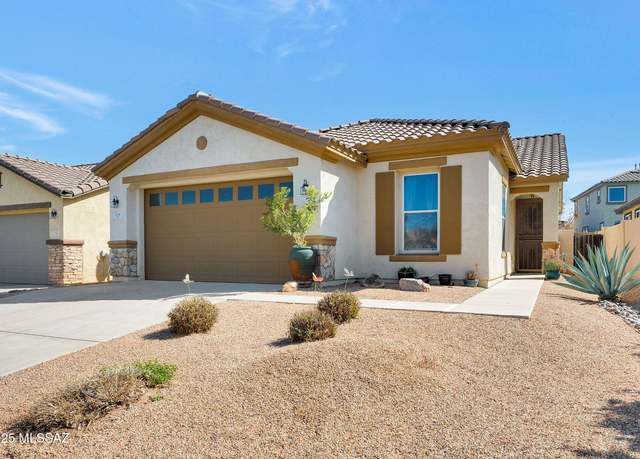 Property at 329 W Vuelta Friso, Sahuarita, AZ 85629, 3 beds, 2 baths