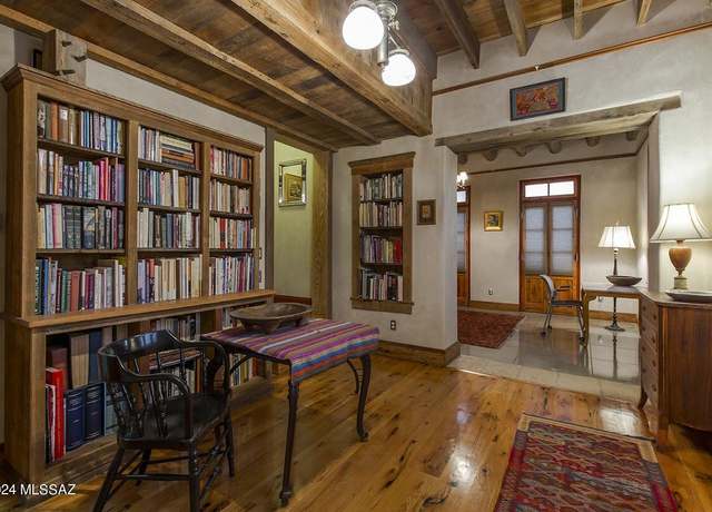 Property at 515 S Convent Ave, Tucson, AZ 85701, 3 beds, 3.5 baths