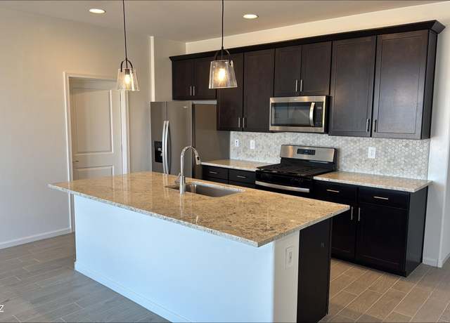 Property at 6962 W Indian Clover Way, Tucson, AZ 85757, 5 beds, 3 baths