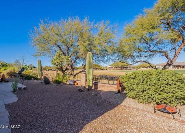Property at 1911 E Canyon Wren Way, Green Valley, AZ 85614, 2 beds, 2 baths