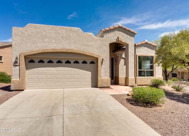 Property at 576 W Aspenwood St, Green Valley, AZ 85614, 2 beds, 2 baths