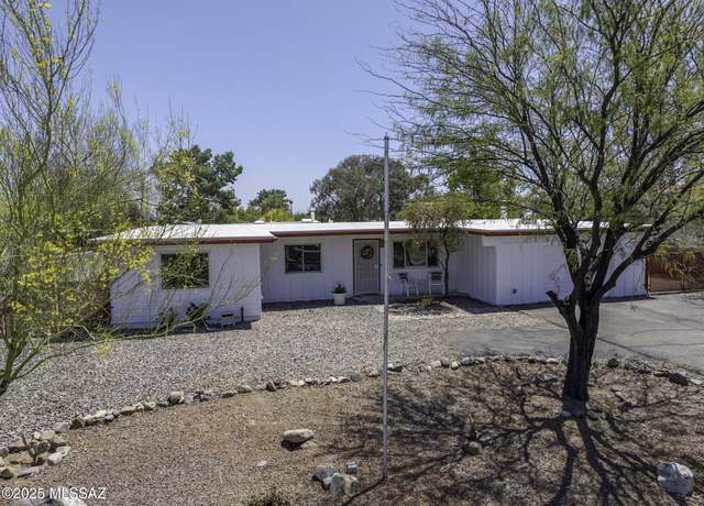 Property at 3061 W Avenida Cresta, Tucson, AZ 85745, 4 beds, 2 baths