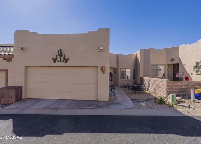 Property at 441 W Elkhorn Ct, Green Valley, AZ 85614, 2 beds, 2 baths