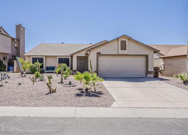 Property at 5109 W Nighthawk Way, Tucson, AZ 85742, 3 beds, 2 baths