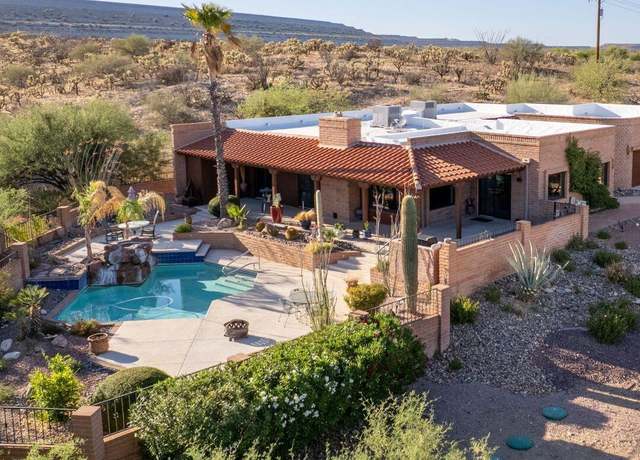 Property at 2360 S Camino Del Sol, Green Valley, AZ 85622, 3 beds, 3 baths