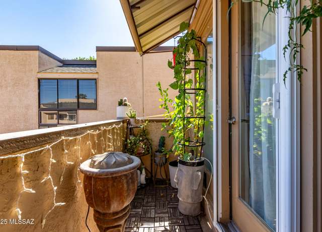Property at 7622 E Callisto Cir #204, Tucson, AZ 85715, 2 beds, 2 baths