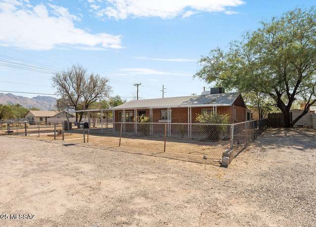 Property at 2784 N Dodge Blvd, Tucson, AZ 85716, 3 beds, 1.5 baths