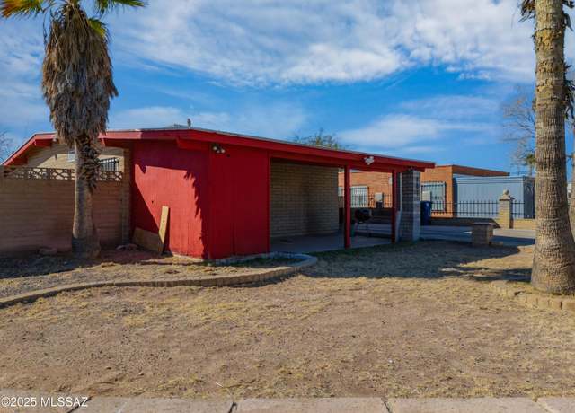 Property at 801 W Hawaii Dr, Tucson, AZ 85706, 4 beds, 2 baths