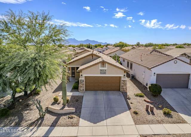 Property at 395 W Calle Del Estribo, Sahuarita, AZ 85629, 2 beds, 2 baths