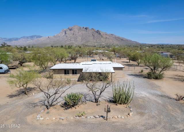 Property at 8822 N Marathon Dr, Tucson, AZ 85704, 4 beds, 2 baths