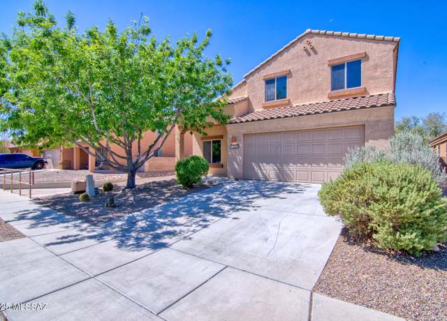 Property at 7889 N Chainfruit Cholla Dr, Tucson, AZ 85741, 3 beds, 2.5 baths