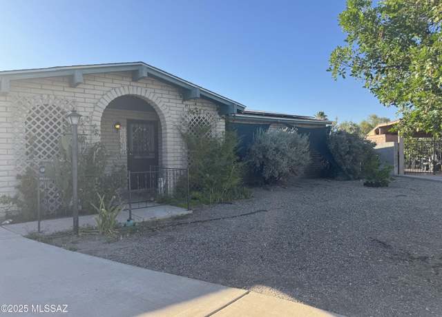 Property at 7621 N Shirley Pl, Tucson, AZ 85741, 3 beds, 2 baths