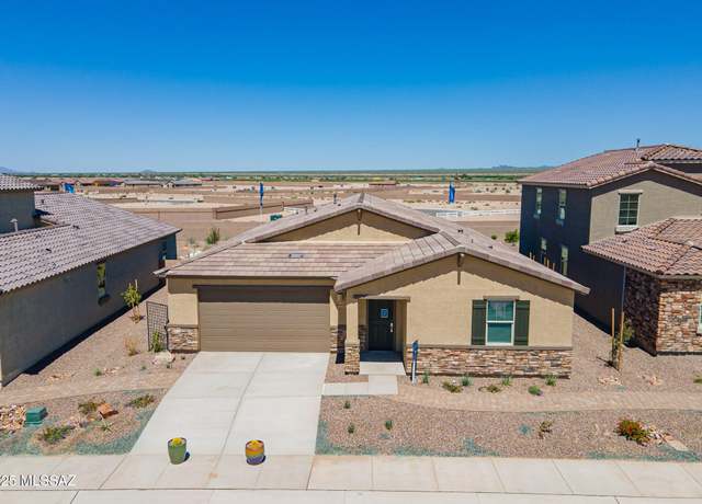 Property at 10490 W Beaman Ln, Marana, AZ 85653, 4 beds, 2 baths