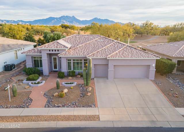 Property at 1334 N Night Heron Dr, Green Valley, AZ 85614, 2 beds, 2.5 baths