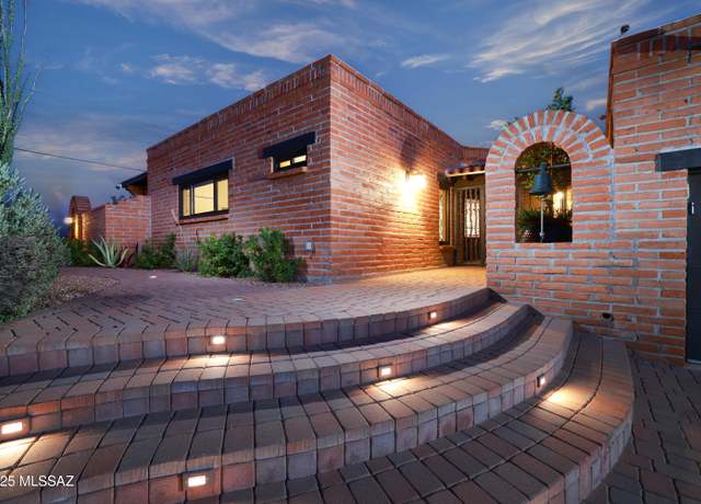 Property at 3820 N Calle Cancion, Tucson, AZ 85718, 3 beds, 2.5 baths