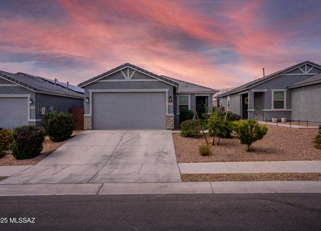 Property at 13149 E Iron Chief Dr, Tucson, AZ 85747, 3 beds, 2 baths