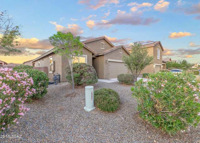 Property at 11358 W Folsom Point Dr, Marana, AZ 85658, 3 beds, 2 baths