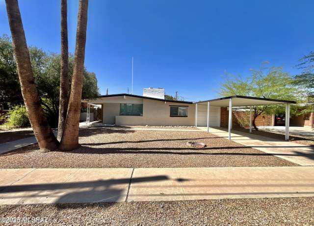 Property at 5541 E Mabel St, Tucson, AZ 85712, 3 beds, 2 baths