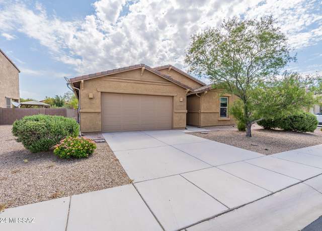 Property at 12436 N Sandby Green Dr, Marana, AZ 85653, 4 beds, 3 baths