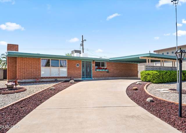 Property at 8524 E 3rd St, Tucson, AZ 85710, 3 beds, 2 baths