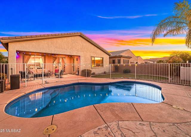 Property at 7822 W Edgeridge Ct, Tucson, AZ 85743, 4 beds, 2.5 baths