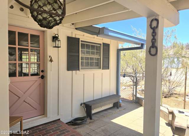 Property at 9602 1/2 S Tewa Trl, Vail, AZ 85641, 1 bed, 1 bath