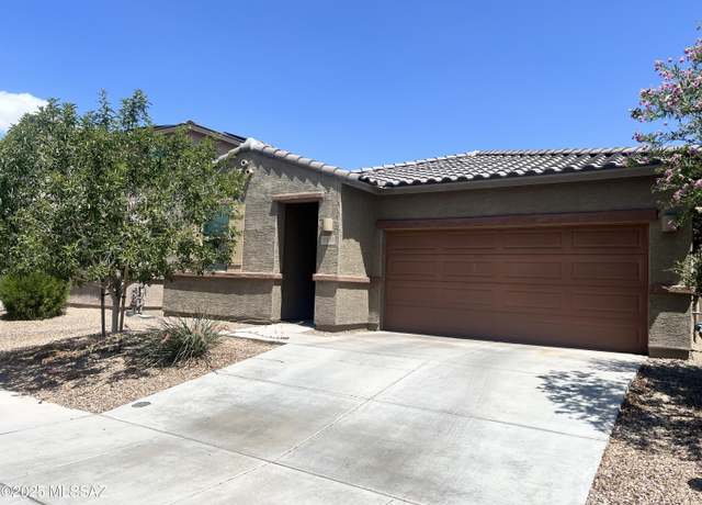 Property at 10696 W Chestnut St, Marana, AZ 85653, 4 beds, 3 baths