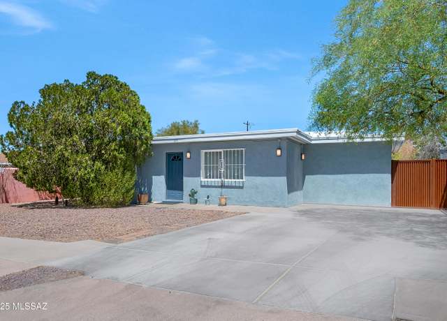 Property at 215 E Lester St, Tucson, AZ 85705, 5 beds, 3 baths
