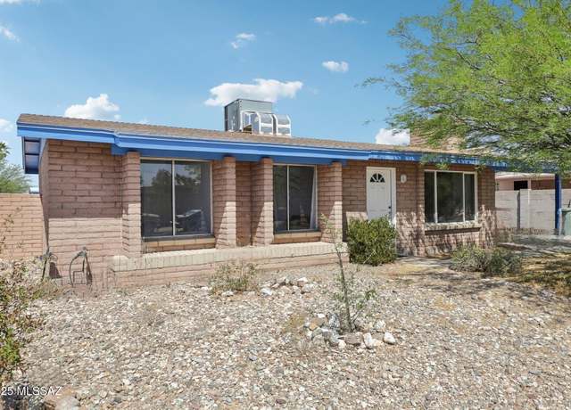 Property at 3573 S Avenida De Las Palmas, Tucson, AZ 85730, 5 beds, 3 baths