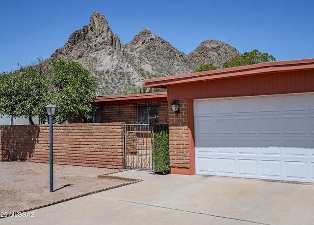 Property at 3090 W Alaska St, Tucson, AZ 85746, 3 beds, 2 baths