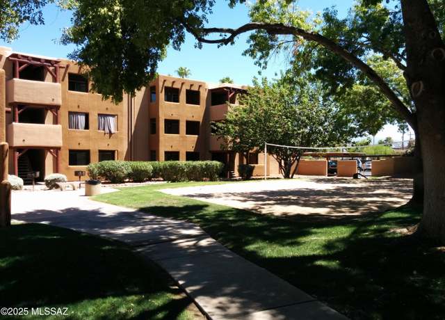 Property at 1810 E Blacklidge Dr Apt 320, Tucson, AZ 85719, 2 beds, 2 baths